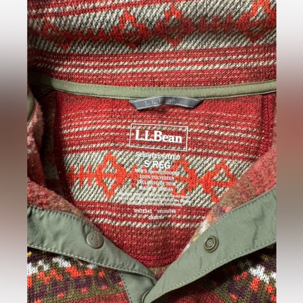 Patterned L.L. Bean Jacket - Picture 6 of 6